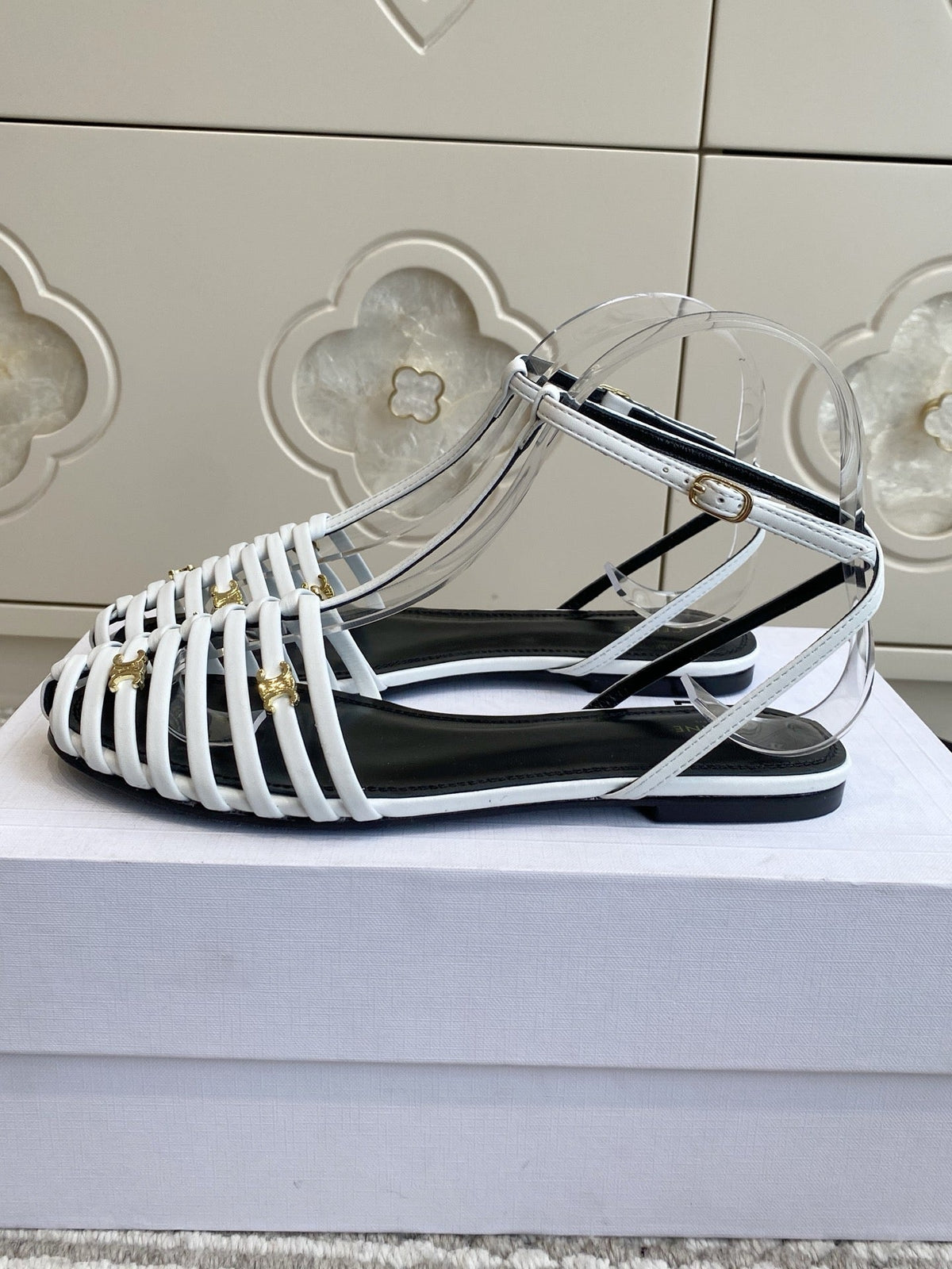 Celine 26s Clea Triomphe Gladiator Sandals White Lambskin 481395