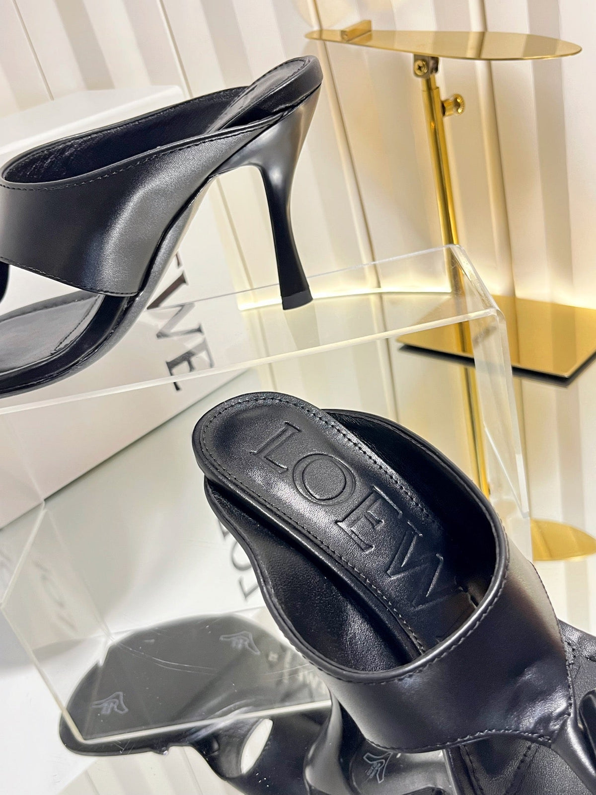Loewe 26S Heeled Thong Sandals 90 mm In Black Calfskin