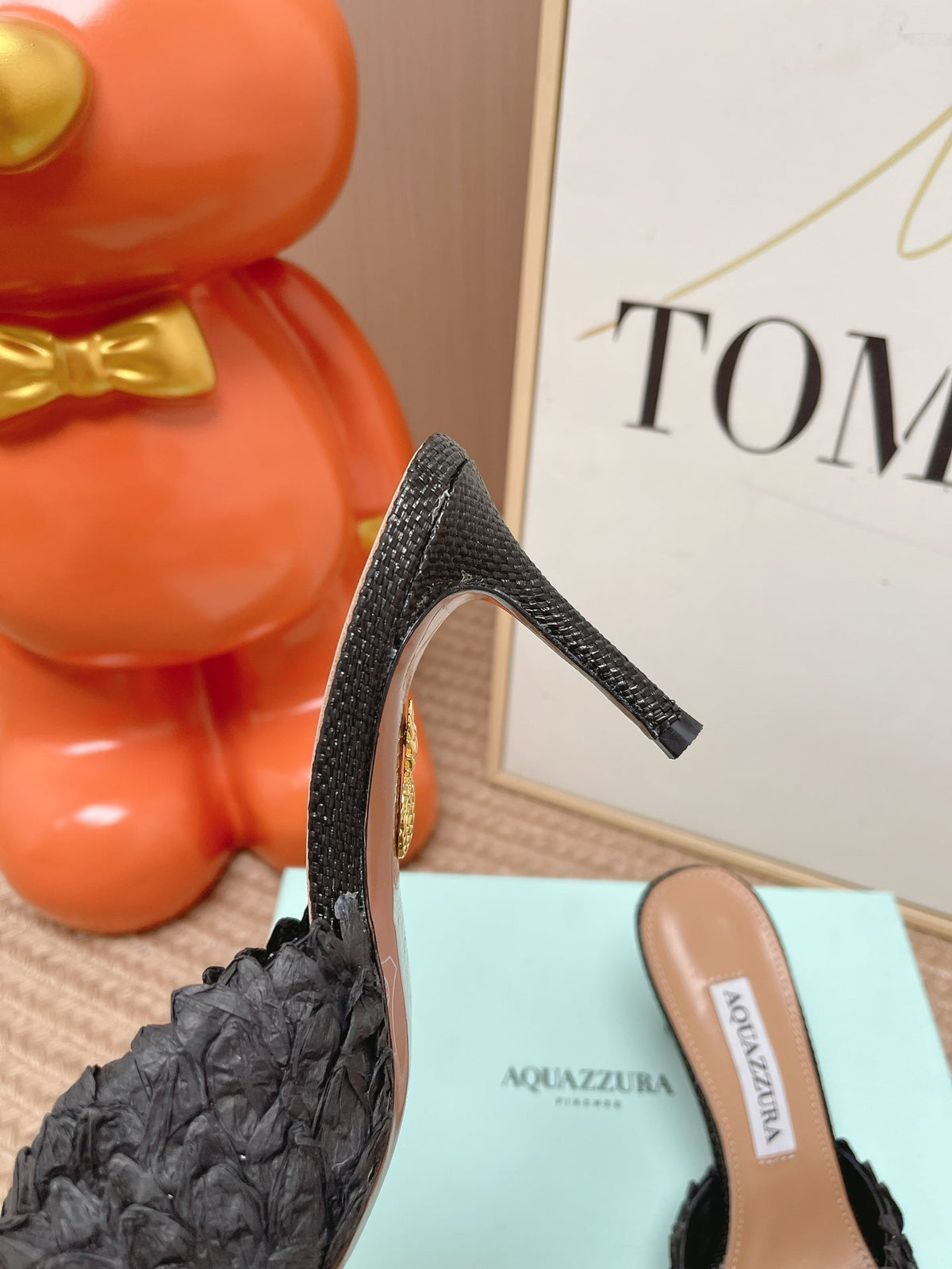 Aquazzura 26S Heeled Mules 8cm Black Woven Raffia