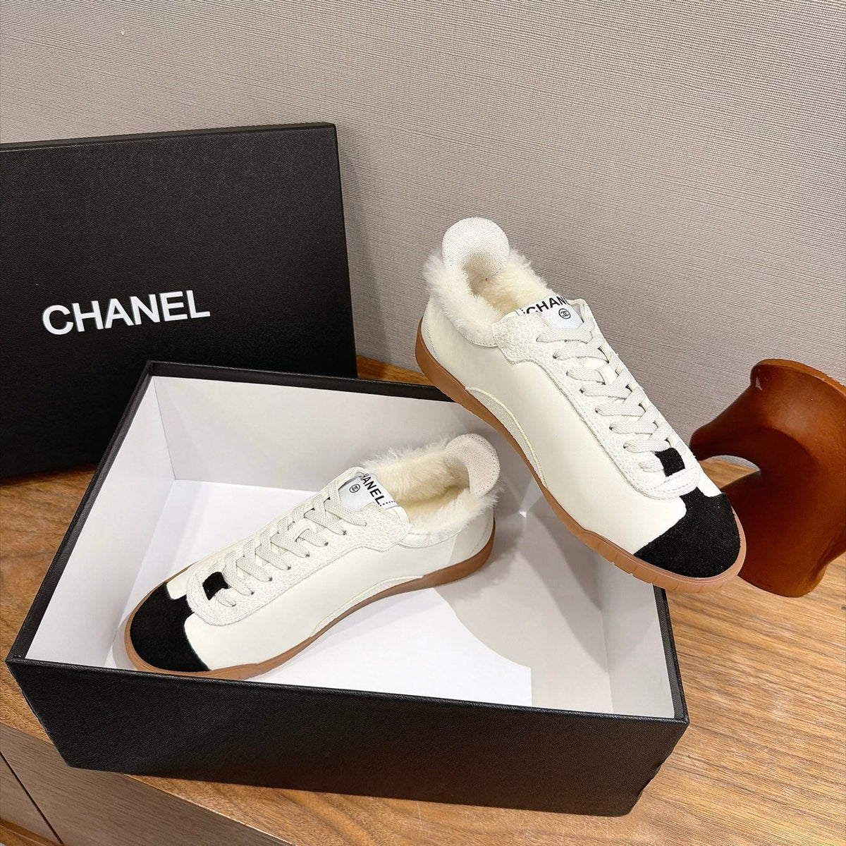 Chanel 2026 Sneakers Leather Wool 196208