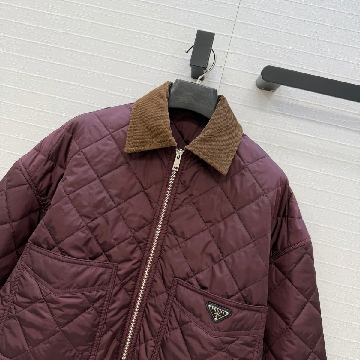 Prad 26FW Diamond-Quilted Cropped Jacket Corduroy Collar Polyester 440516