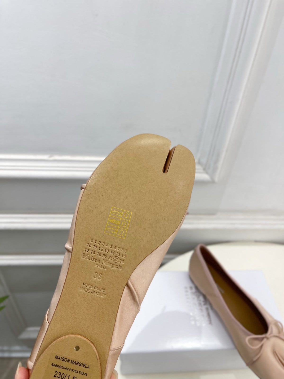MM 26S Split-Toe Ballet Flats In Nude Pink Silk