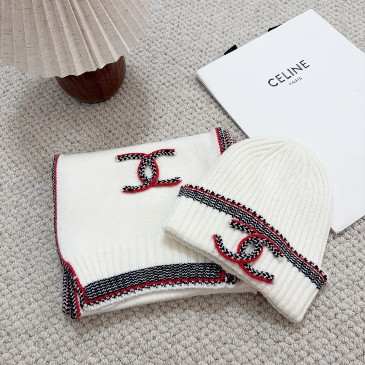 CC Hat Scarf Set 563589