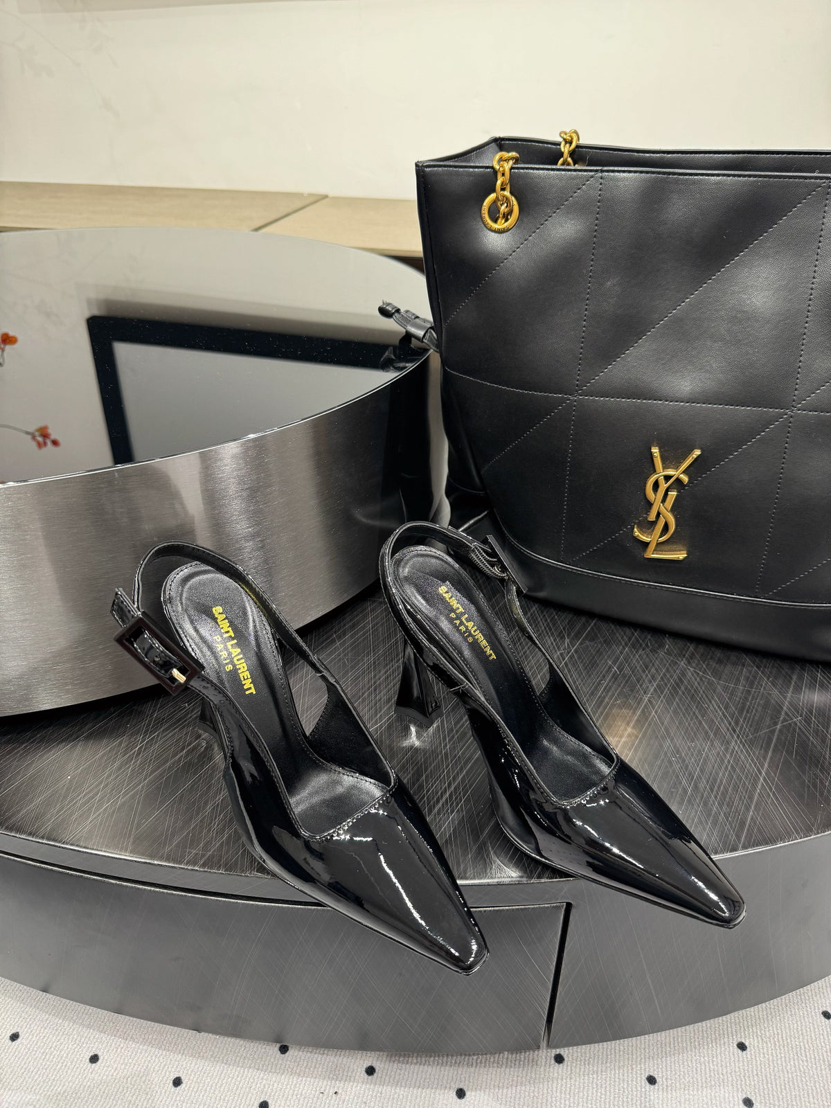 YSL 26S Slingback Heels 10.5cm Black Glossy Calfskin With Buckle Closure