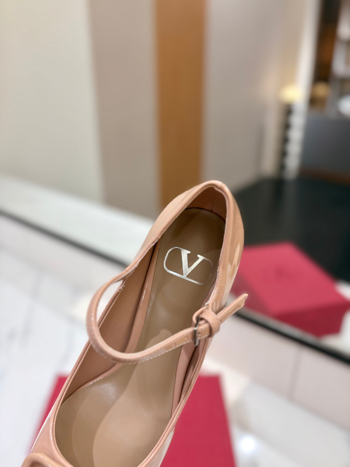 Valentino 26S Mary Jane Heels 6cm In Nude Patent Calfskin