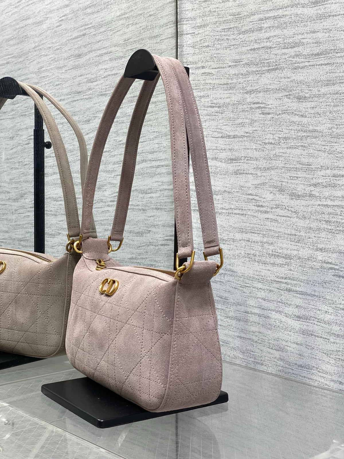 Dior 2026 Quilted Leather Zippered Shoulder Bag 26cm Suede Leather 403691