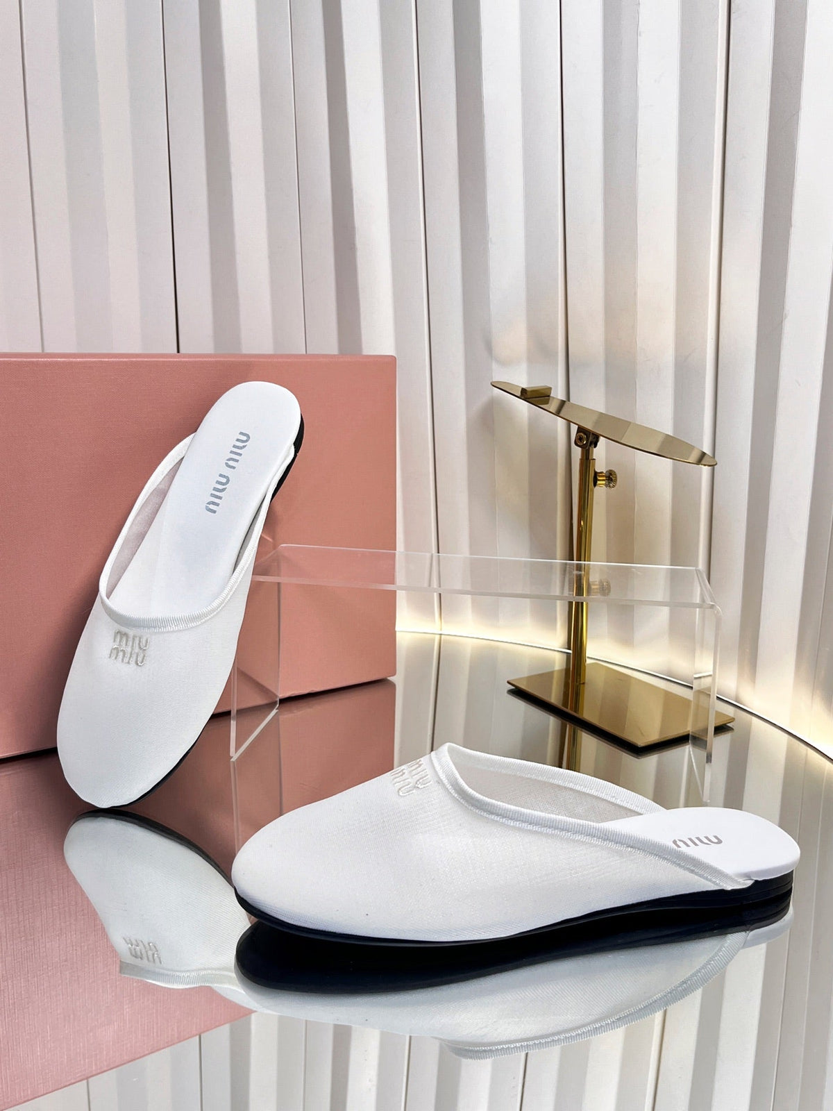 Miumiu 26S Flat Mules White Fabric And Leather