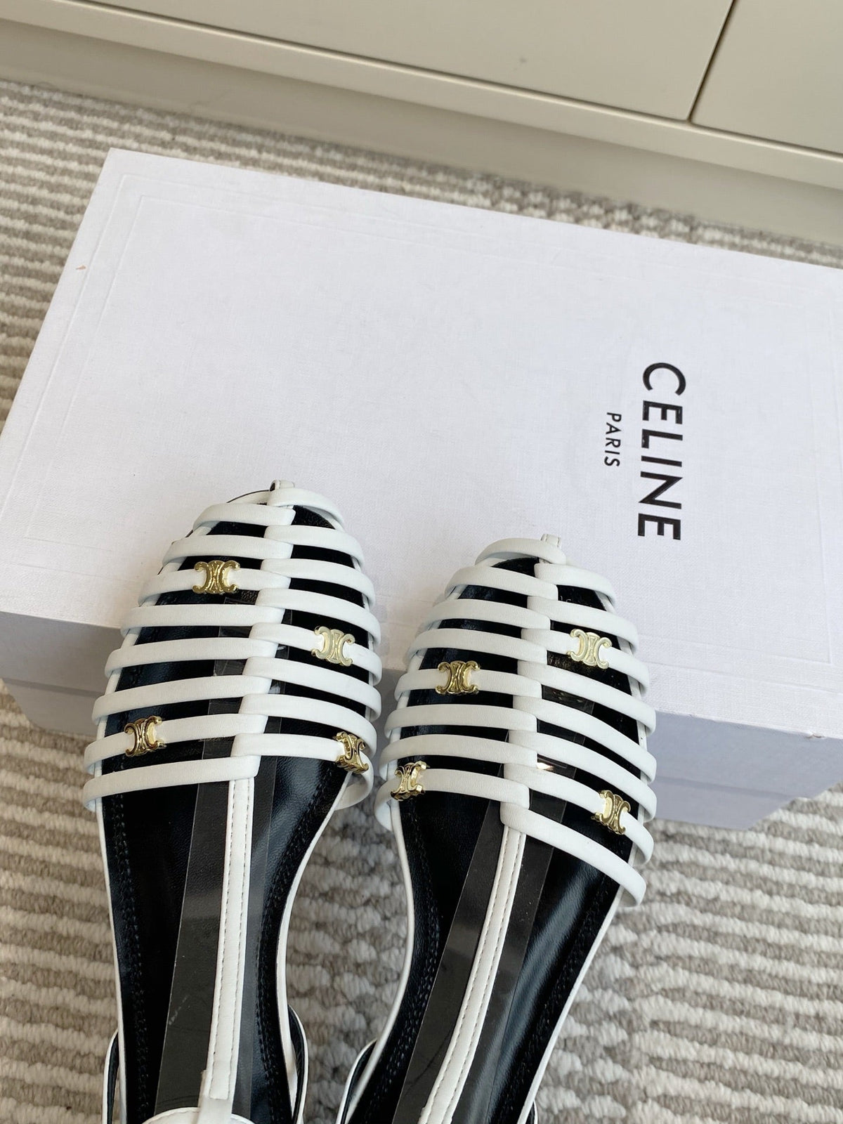 Celine 26s Clea Triomphe Gladiator Sandals White Lambskin 481395