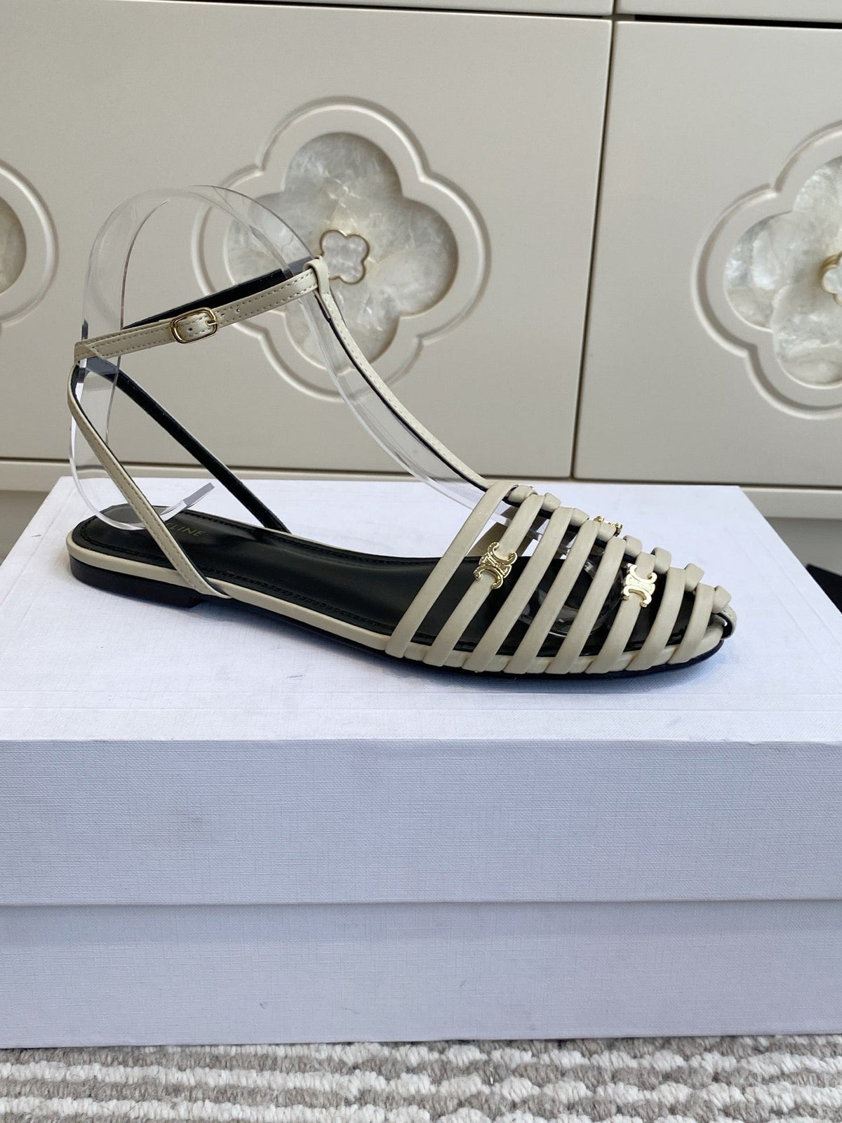Celine 26s Clea Triomphe Gladiator Sandals Beige Lambskin 519284