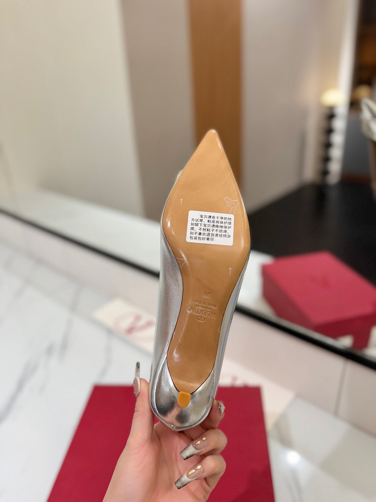 Valentino 26S High Heels 4.5cm In Metallic Silver Calfskin With Vlogo Crystal