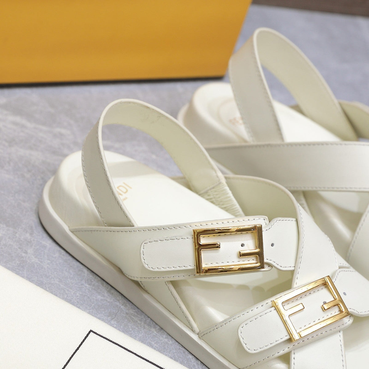 Fendi 26S Flat Sandals White Calfskin