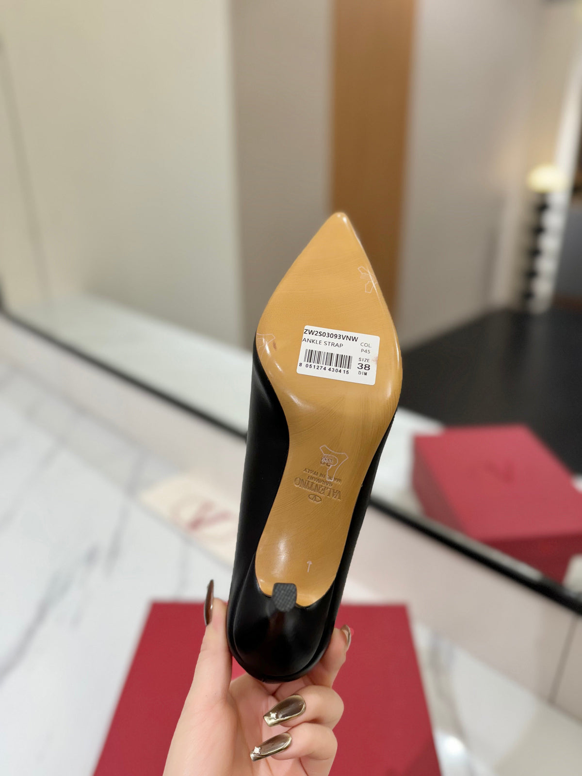 Valentino 26S High Heels 7.5cm In Black Smooth Calfskin