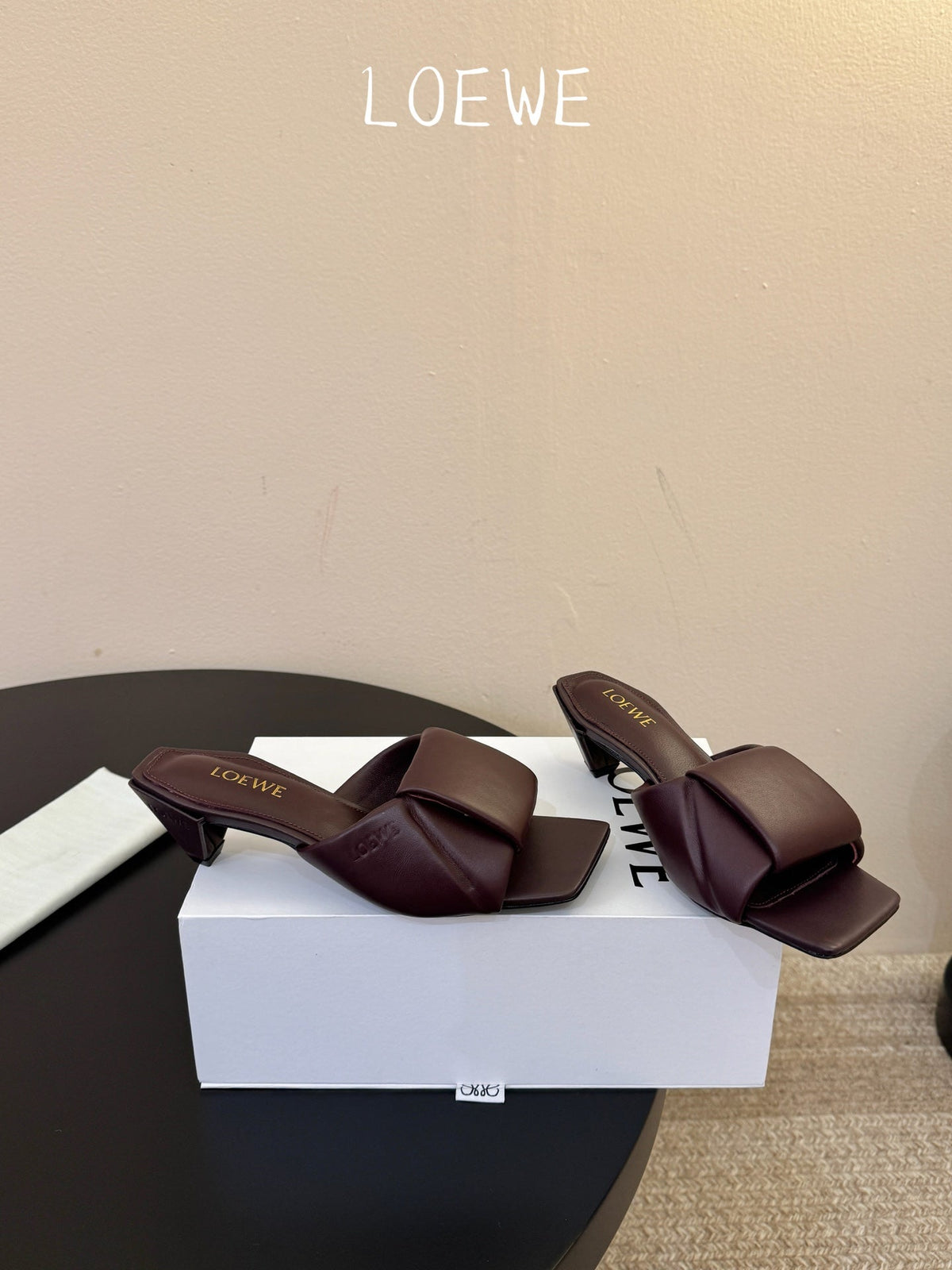 Loewe 2026 Origami Padded Square-Toe Sandals Leather 166744