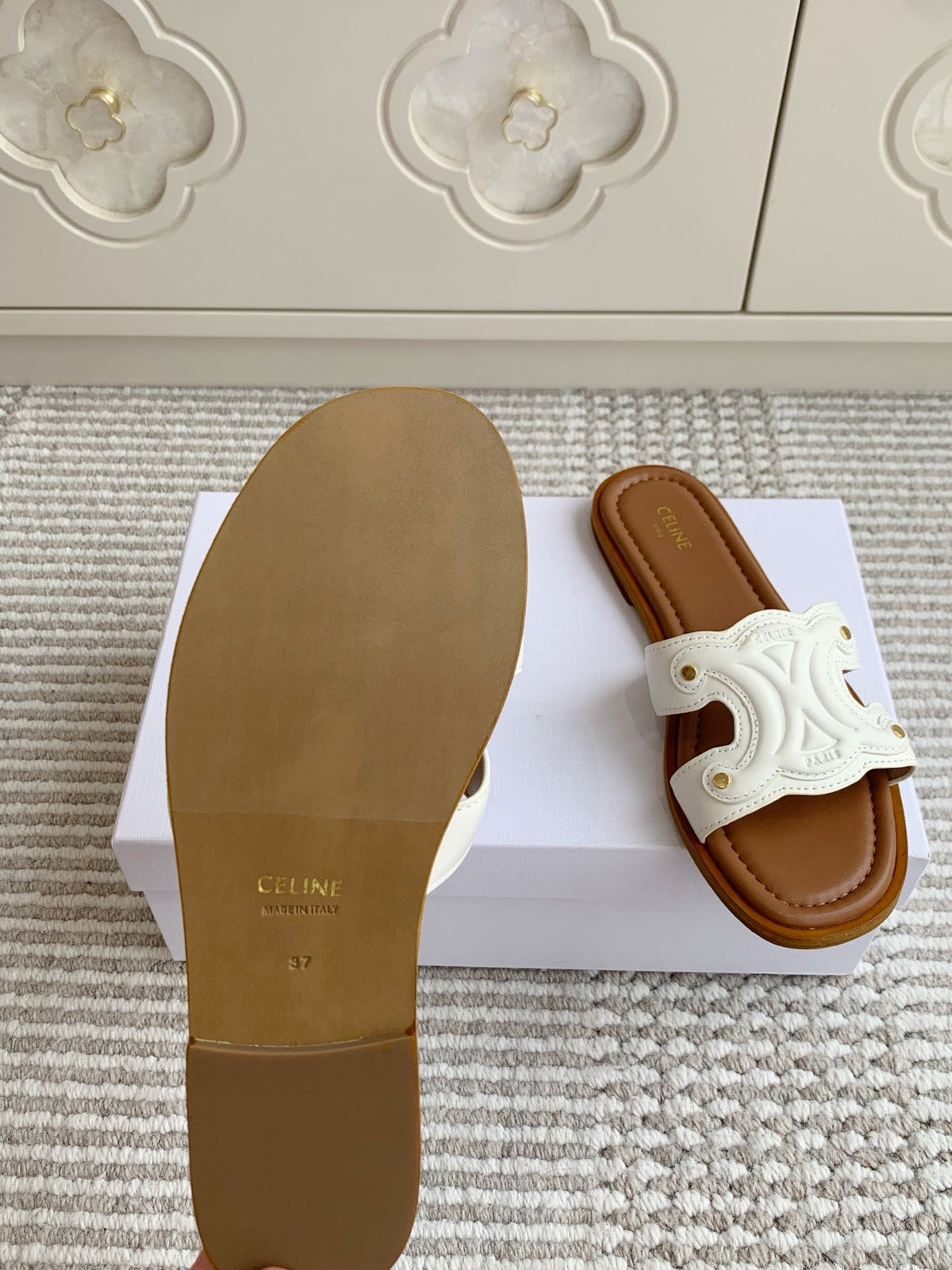 Celine 26s Triomphe Slide Sandals Ivory White Calfskin With Tan Brown Footbed 295138