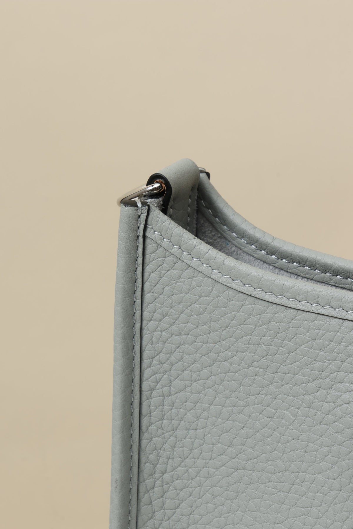 High-end Hermes 2026 Evelyne Sellier Bag 19.5cm Clemence Leather