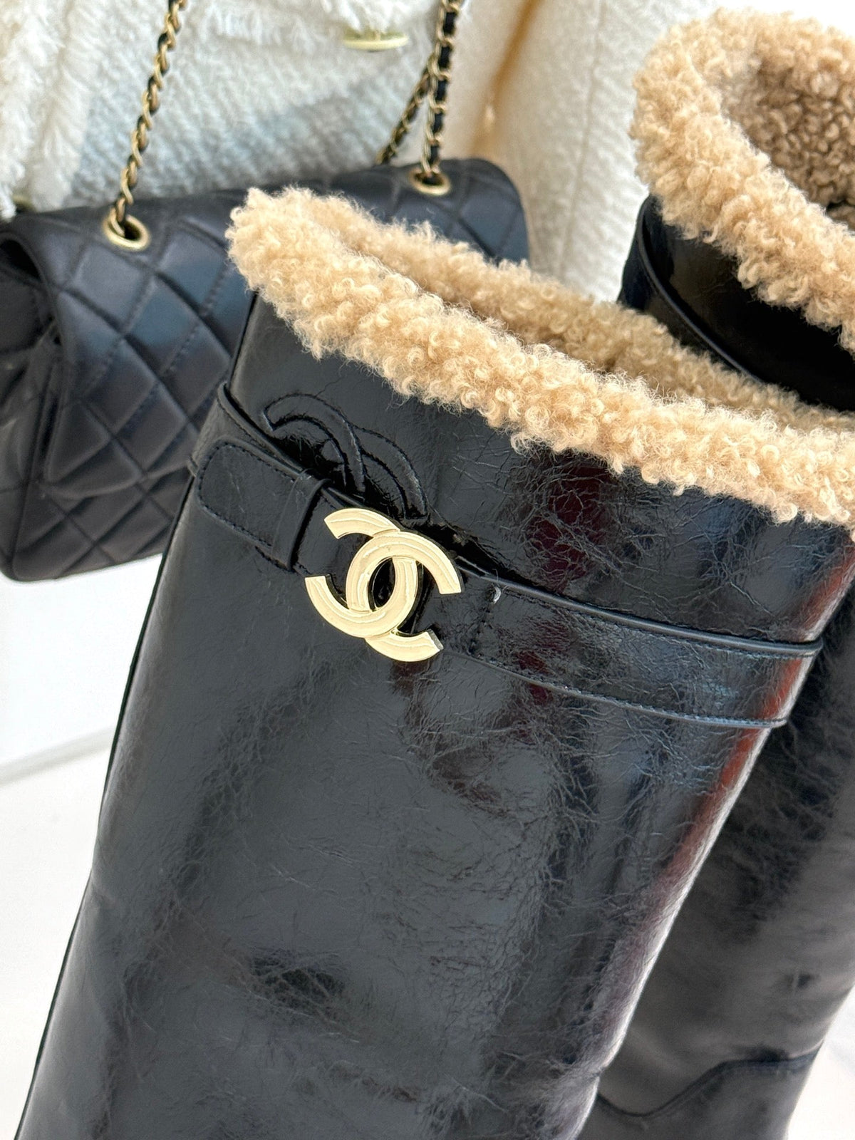 Chanel 2026 Snow Boots Suede Leather Wool 188565