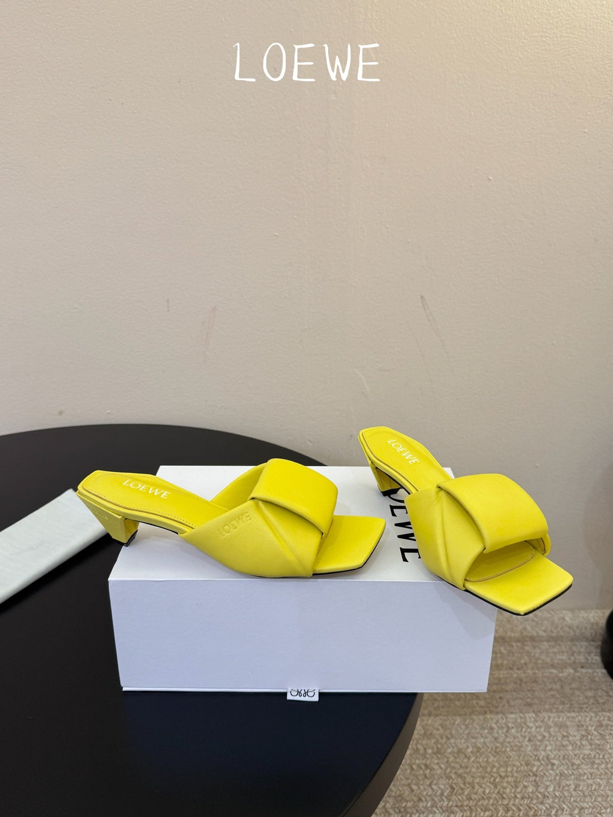 Loewe 2026 Origami Padded Square-Toe Sandals Leather 166744