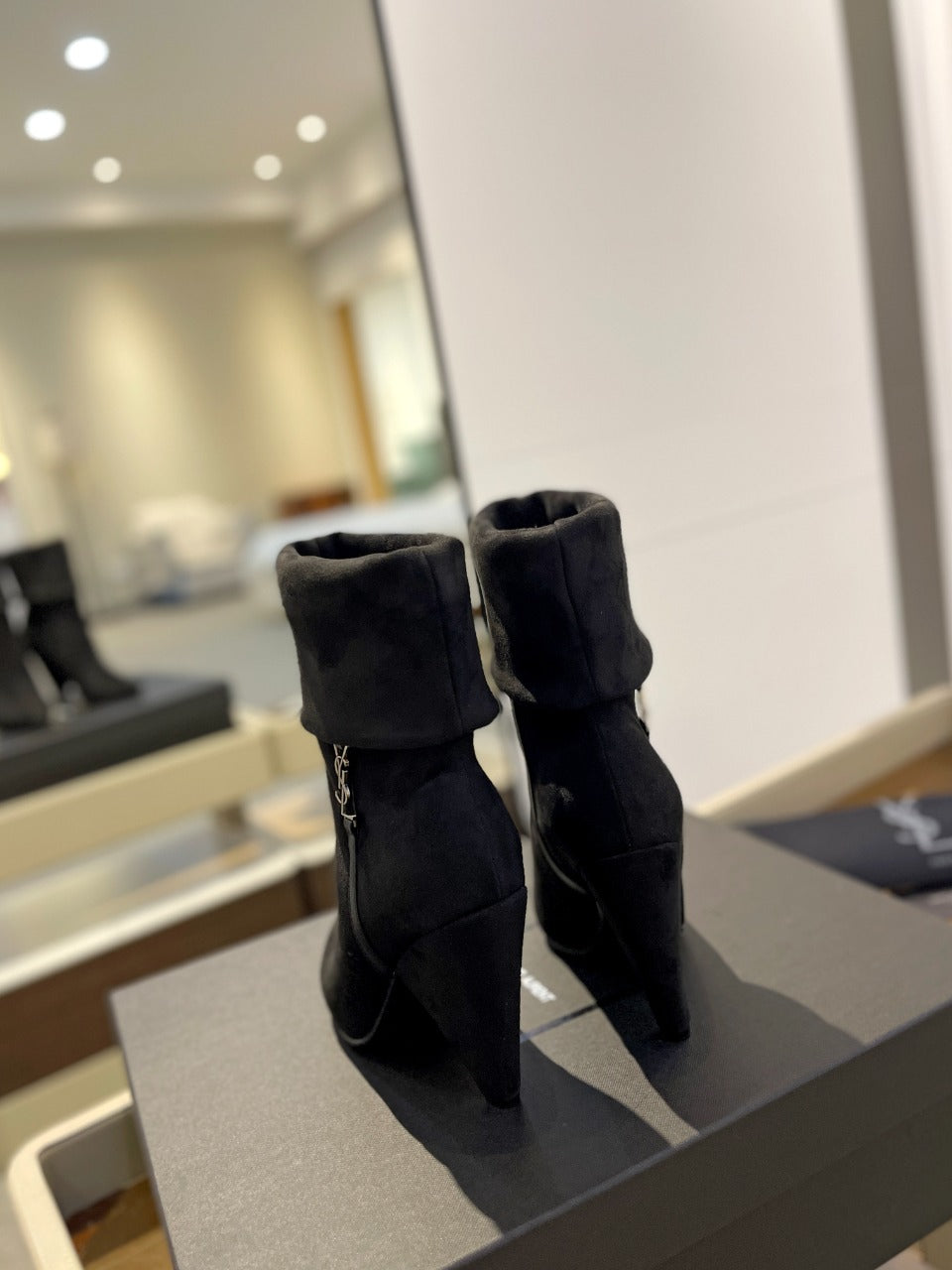 YSL 26s Niki Ankle Boots Black Black Suede 145335