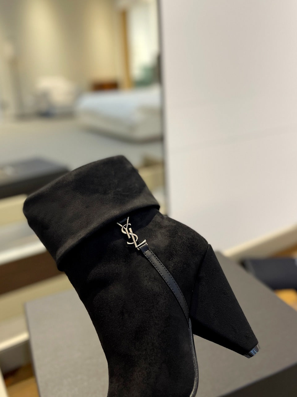 YSL 26s Niki Ankle Boots Black Black Suede 145335