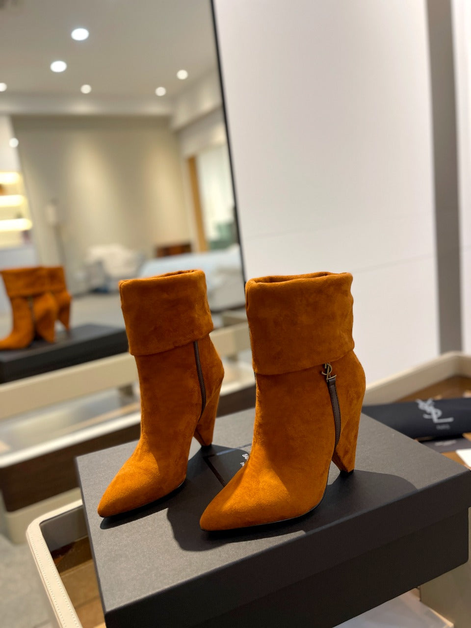 YSL 26s Niki Ankle Boots Orange Orange Suede 145336