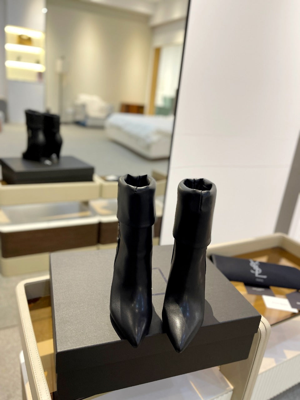 YSL 26s Niki Ankle Boots Black Black Leather 145339